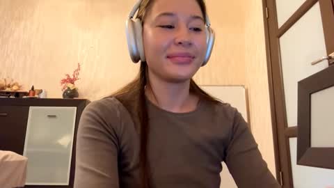 Lynn online show from 18, 10, 2025