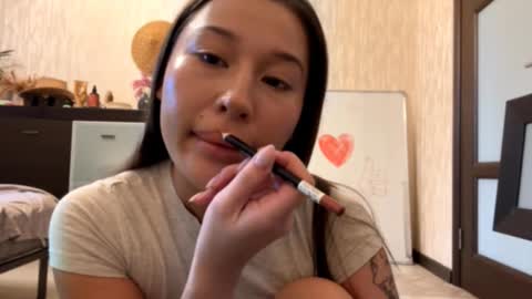 Lynn online show from 22, 10, 2025