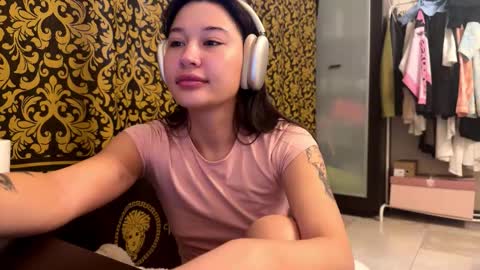 Lynn online show from 10, 11, 2025