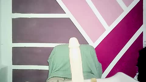 Snapshot of jet_clomet21 chatting on 14, 11, 2025 Ale online show from 14, 11, 2025