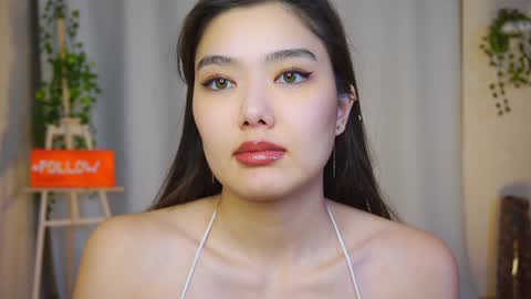 Hi all. My name is Naomi and Im glad to see you in my room  online show from 31, 1, 2025