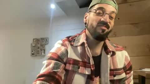 Snapshot of jeunemek00779042 chatting on 20, 12, 2024 JEUNEMEK007 online show from 20, 12, 2024