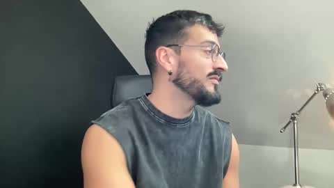 Snapshot of jeunemek00779042 chatting on 9, 2, 2026 JEUNEMEK007 online show from 9, 2, 2026