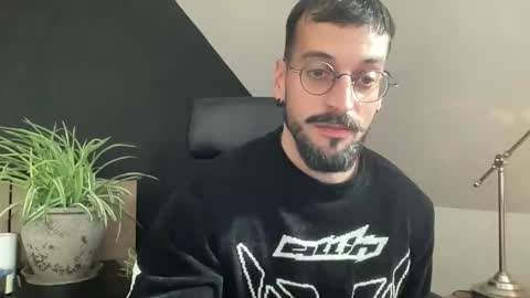 Snapshot of jeunemek00779042 chatting on 23, 2, 2026 JEUNEMEK007 online show from 23, 2, 2026