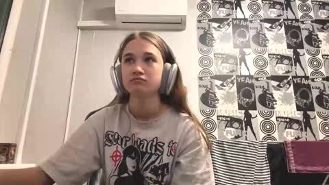 Snapshot of jewelldurham chatting on 26, 11, 2025 Helgi online show from 26, 11, 2025