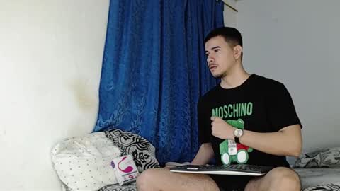 Juan David online show from 27, 12, 2024