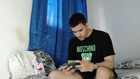 Juan David online show from 27, 12, 2024