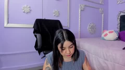 Snapshot of jeylee_ chatting on 4, 11, 2025 Jeyy online show from 4, 11, 2025