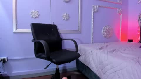 Snapshot of jeylee_ chatting on 26, 11, 2025 Jeyy online show from 26, 11, 2025