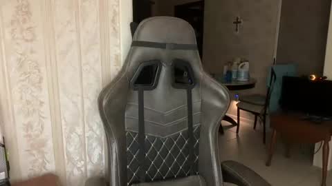 Snapshot of jglisson83 chatting on 16, 12, 2025 jglisson83 online show from 16, 12, 2025