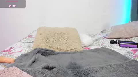 jhackelin  My independent account online show from 8, 3, 2025