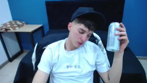 Jheampiero online show from 8, 11, 2025