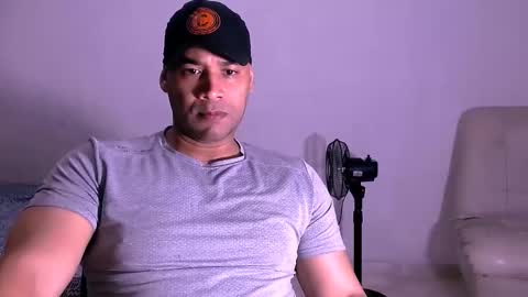 En moreno online show from 30, 11, 2025