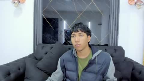 jhoan_evans online show from 4, 7, 2026