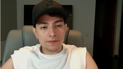 Jhoan Saenz online show from 7, 10, 2025