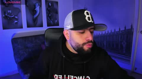 Snapshot of jhon_bear02 chatting on 11, 11, 2025 John Bear.... online show from 11, 11, 2025