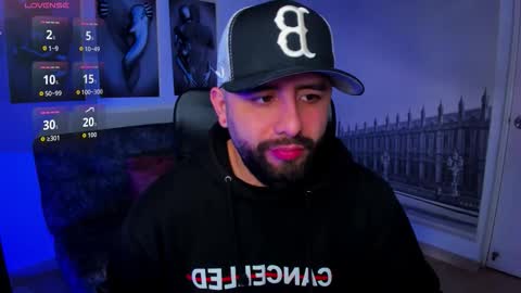 Snapshot of jhon_bear02 chatting on 15, 11, 2025 John Bear.... online show from 15, 11, 2025