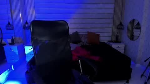 John Bear.... online show from 23, 3, 2026