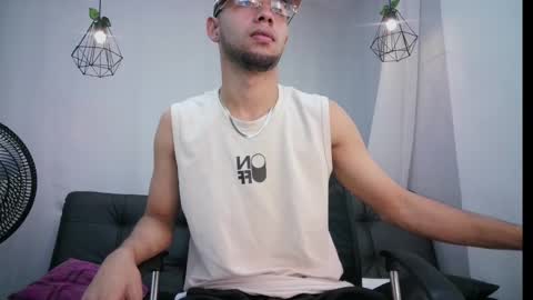 Snapshot of jhon_malo chatting on 12, 3, 2025 jhon_malo online show from 12, 3, 2025