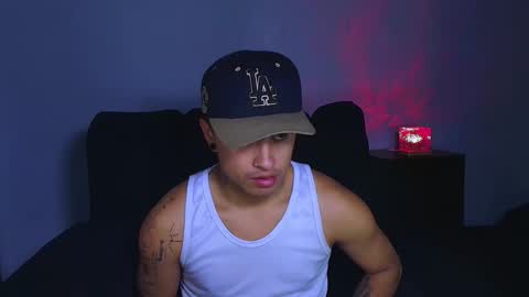 Snapshot of jhon_mendoza_ chatting on 17, 10, 2025 jhon_mendoza_ online show from 17, 10, 2025