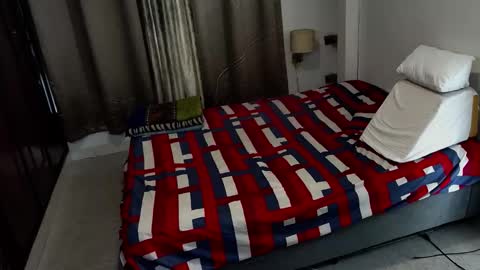 Jhon wich2 online show from 13, 4, 2026