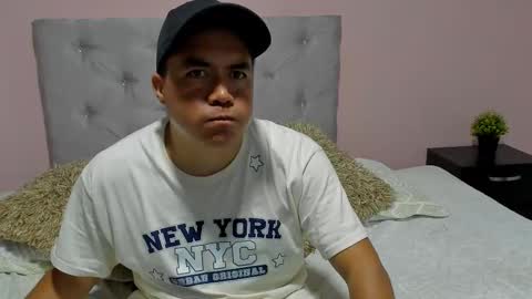 jhonatan_morales_s online show from 12, 10, 2025