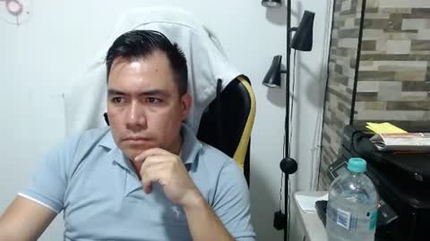 Snapshot of jhonatan_morales_s chatting on 18, 7, 2026 jhonatan_morales_s online show from 18, 7, 2026