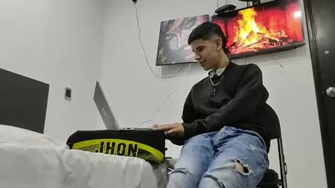 jhon online show from 2, 2, 2025