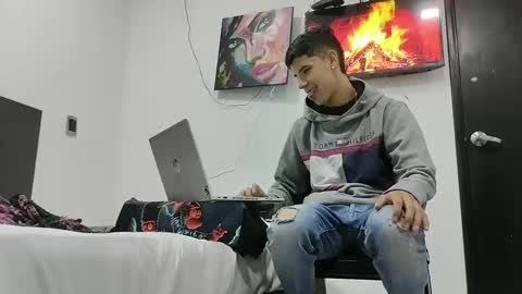 jhon online show from 8, 2, 2025