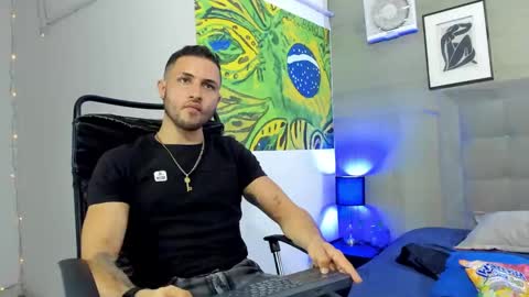 Snapshot of jhonny_flames7 chatting on 10, 9, 2025 jhonny online show from 10, 9, 2025