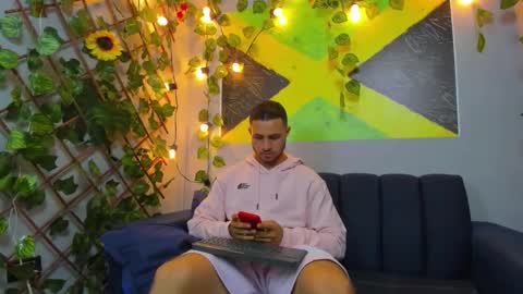 Snapshot of jhonny_flames7 chatting on 5, 11, 2025 jhonny online show from 5, 11, 2025