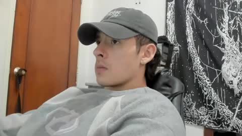 Snapshot of jhonny_macallan chatting on 29, 7, 2026 Jhonaiker online show from 29, 7, 2026
