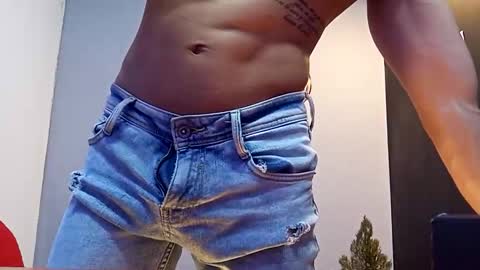 Snapshot of jhonny_thes28 chatting on 5, 10, 2025 jhonny_thes28 online show from 5, 10, 2025