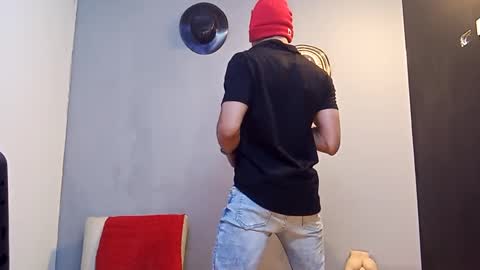 Snapshot of jhonny_thes28 chatting on 10, 10, 2025 jhonny_thes28 online show from 10, 10, 2025