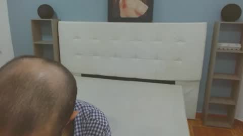 jhontorres018 online show from 28, 2, 2025