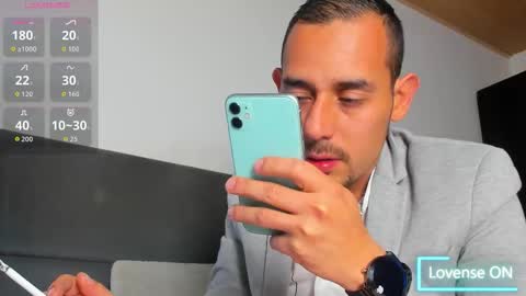 Snapshot of jhonyalzate chatting on 27, 2, 2026 Jhony Alzate online show from 27, 2, 2026