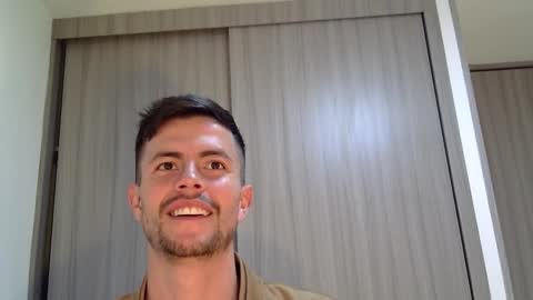 Snapshot of jhordan_fox chatting on 1, 2, 2026 online show from 1, 2, 2026