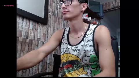 jhosuamoore2 online show from 25, 4, 2026