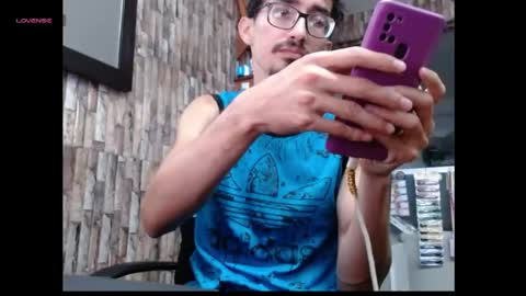 jhosuamoore2 online show from 31, 5, 2026