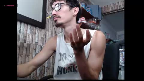 jhosuamoore2 online show from 4, 7, 2026