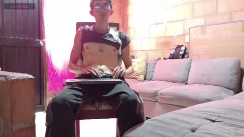 jhosuamoore2 online show from 15, 7, 2026
