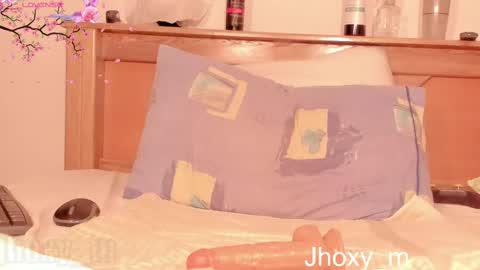 Hello iam hoxy ready to get wet online show from 12, 2, 2025