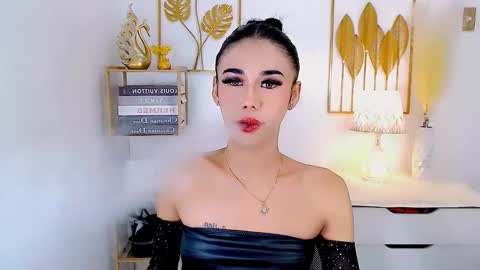 julie online show from 10, 12, 2024