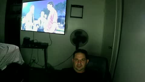 Snapshot of jiggity73 chatting on 17, 6, 2026 jiggity73 online show from 17, 6, 2026