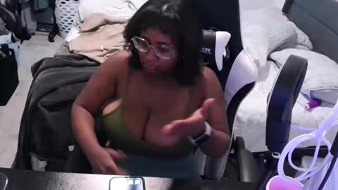 goldenbaby online show from 10, 9, 2025