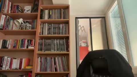 Snapshot of jim_dick chatting on 25, 10, 2025 Jim Dick online show from 25, 10, 2025