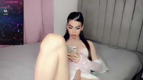 Snapshot of jimenna__ chatting on 18, 1, 2025 jimenna online show from 18, 1, 2025
