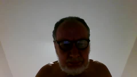 Snapshot of jimmybenido chatting on 25, 12, 2024 Jim Redgewell online show from 25, 12, 2024