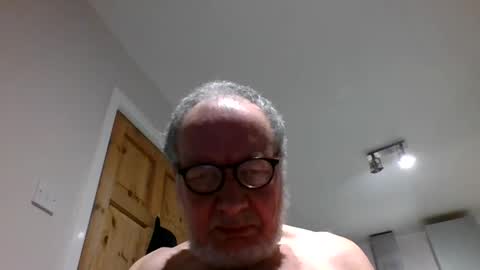 Snapshot of jimmybenido chatting on 4, 1, 2025 Jim Redgewell online show from 4, 1, 2025