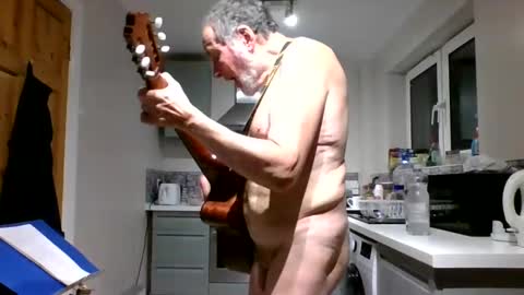 Snapshot of jimmybenido chatting on 7, 1, 2025 Jim Redgewell online show from 7, 1, 2025